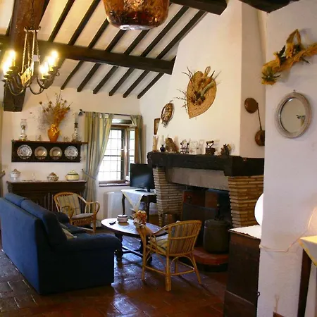 Sleeps 12 Pool Wifi