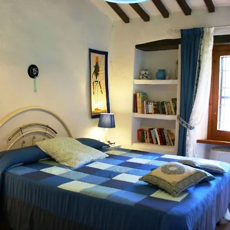Villa Sleeps 12 Pool Wifi *